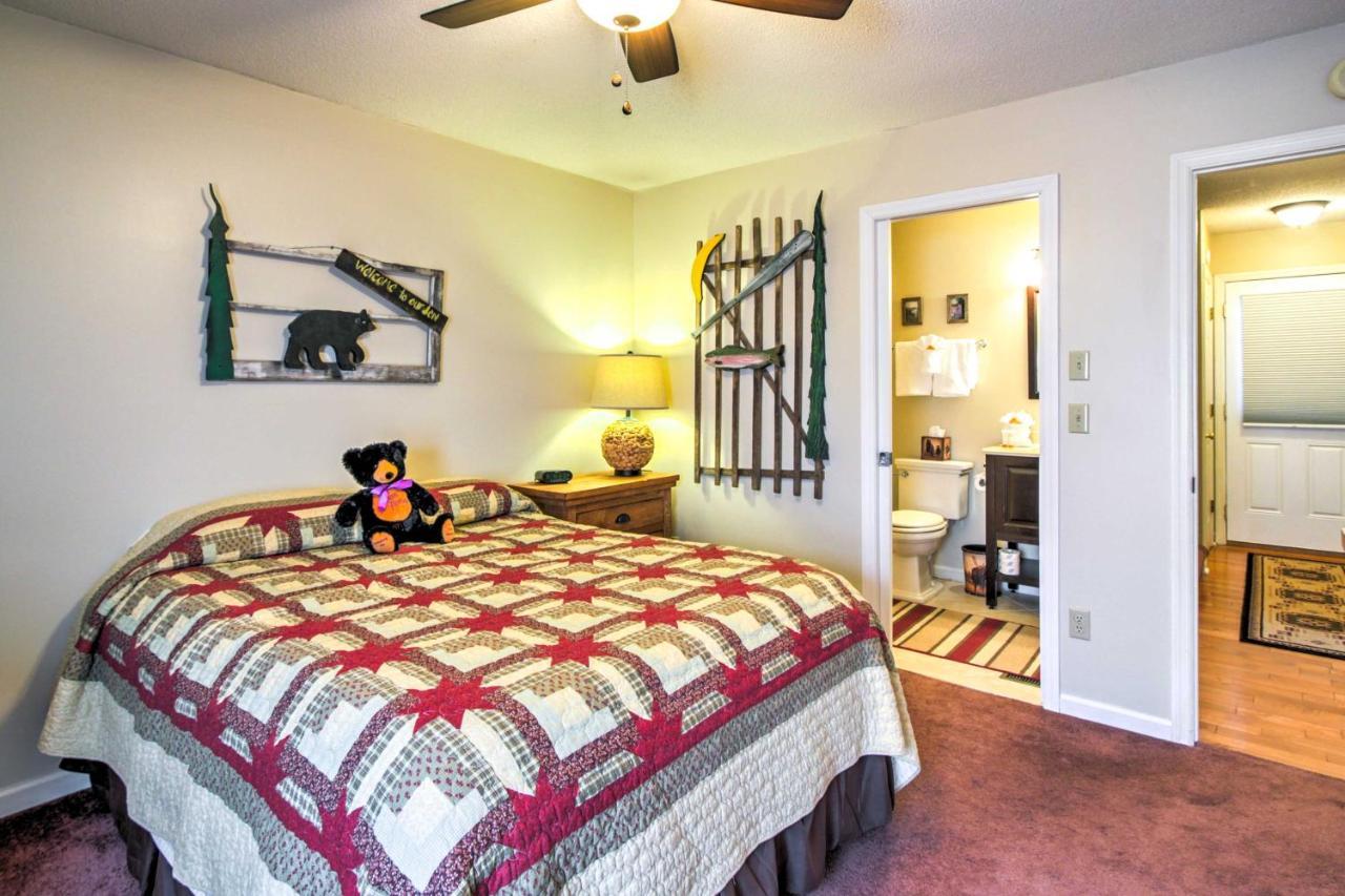 Villa Tree Top Dream Cabin With Hot Tub In Gatlinburg! Exterior foto